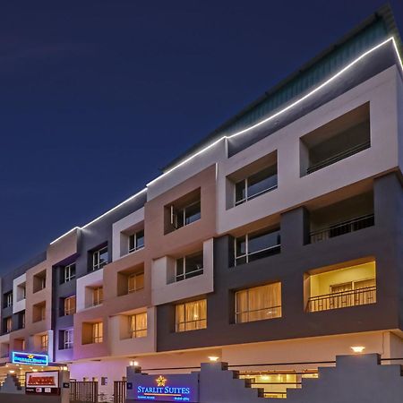 Starlit Suites Newtown Kalkutta Exterior foto