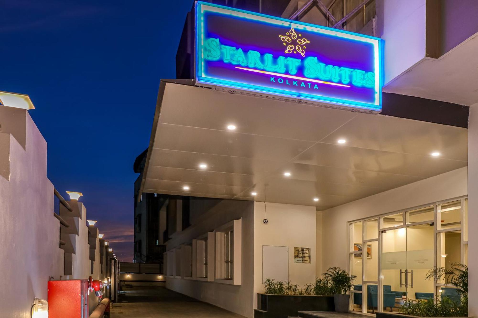 Starlit Suites Newtown Kalkutta Exterior foto